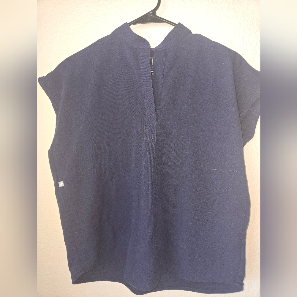 FIGS Rafaela Oversized Scrub Top